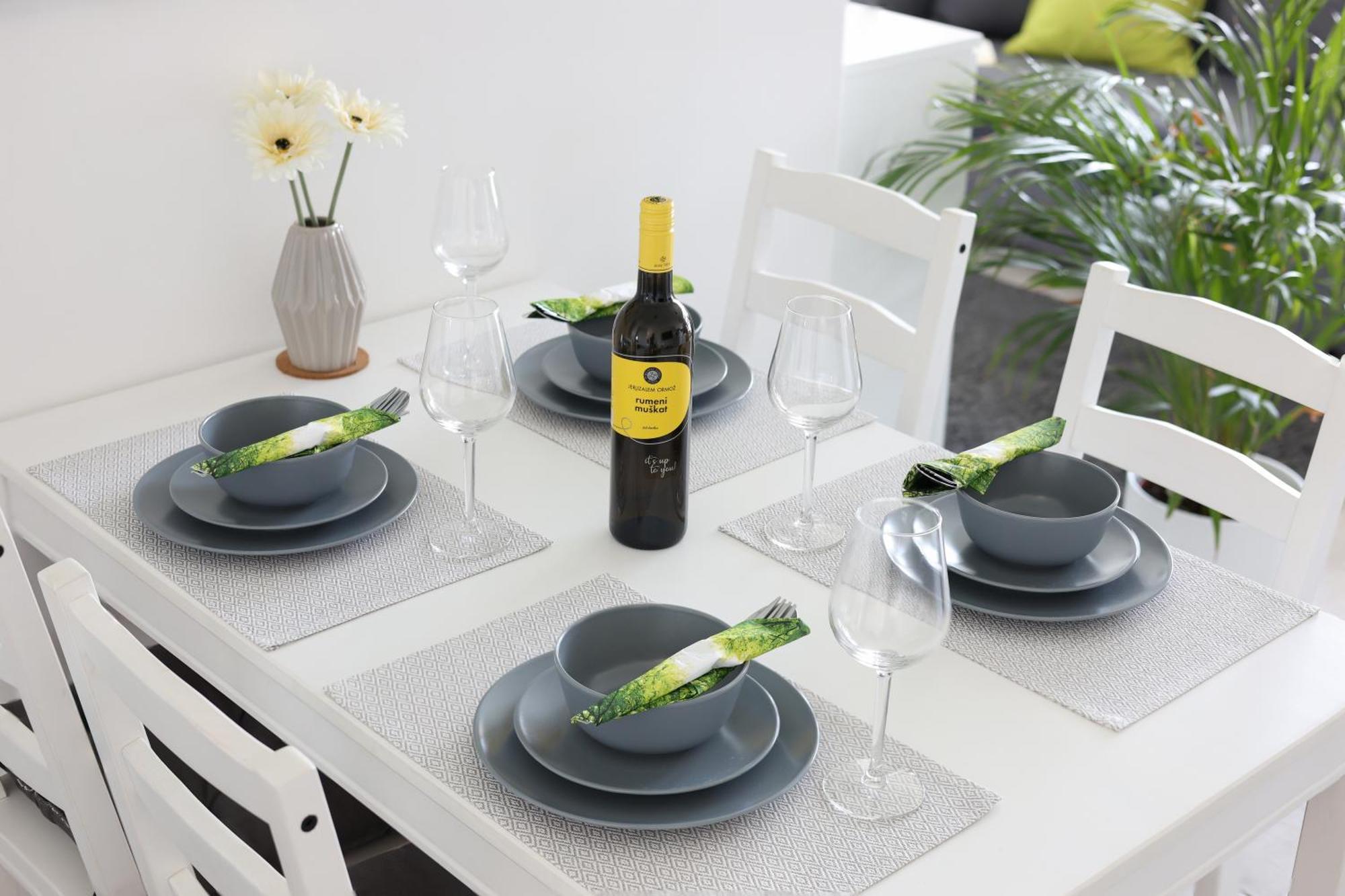 White Mountain Apartment Banovci Εξωτερικό φωτογραφία